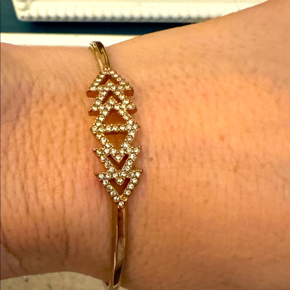 Stella & Dot Elegant Rose Gold Bracelet with rhinestone Accents